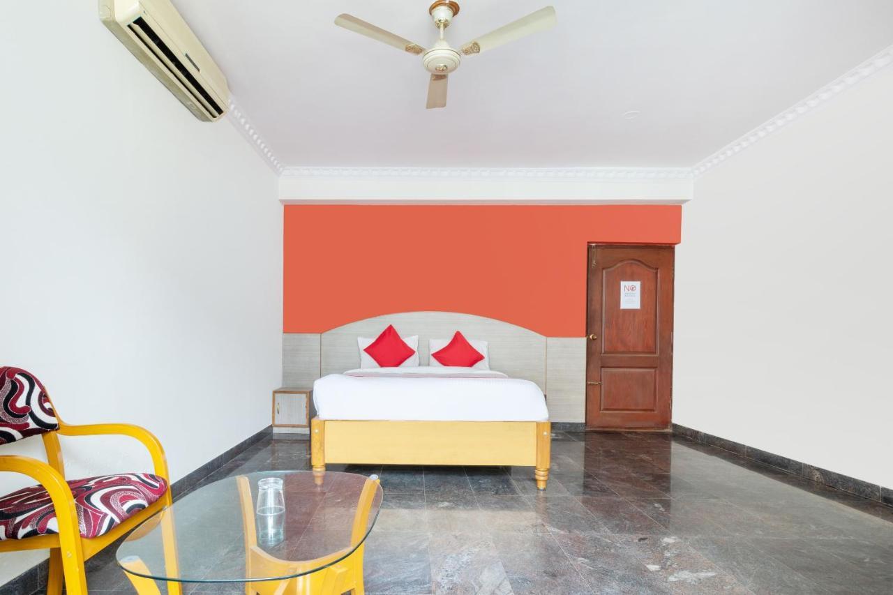 OYO 16123 Chandana Deluxe Bangalore Extérieur photo