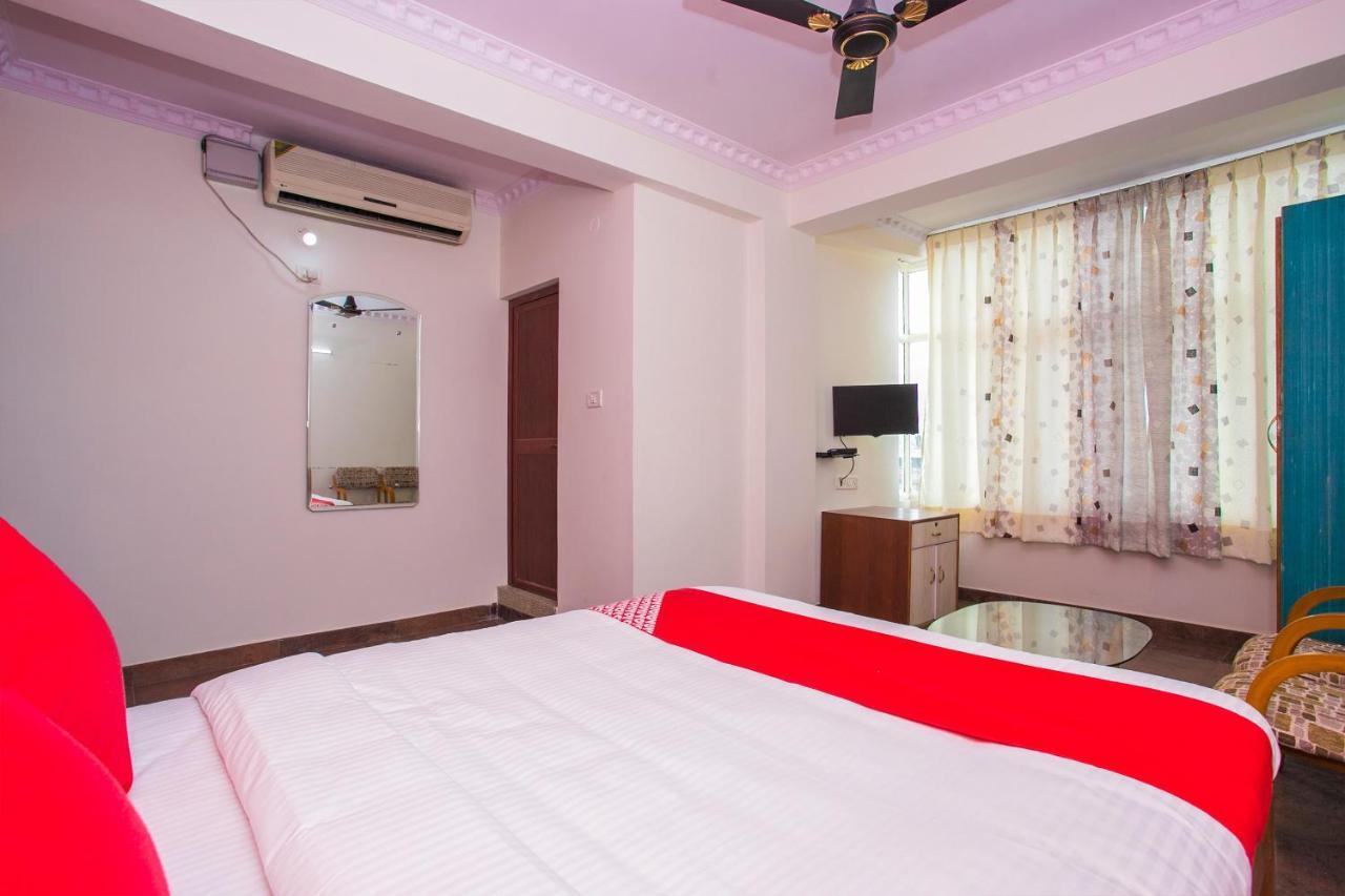 OYO 16123 Chandana Deluxe Bangalore Extérieur photo